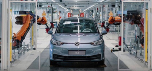 auto výroba elektromobilu Volkswagen ID.3